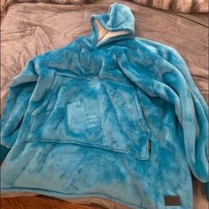 Baby blue hoodie blanket